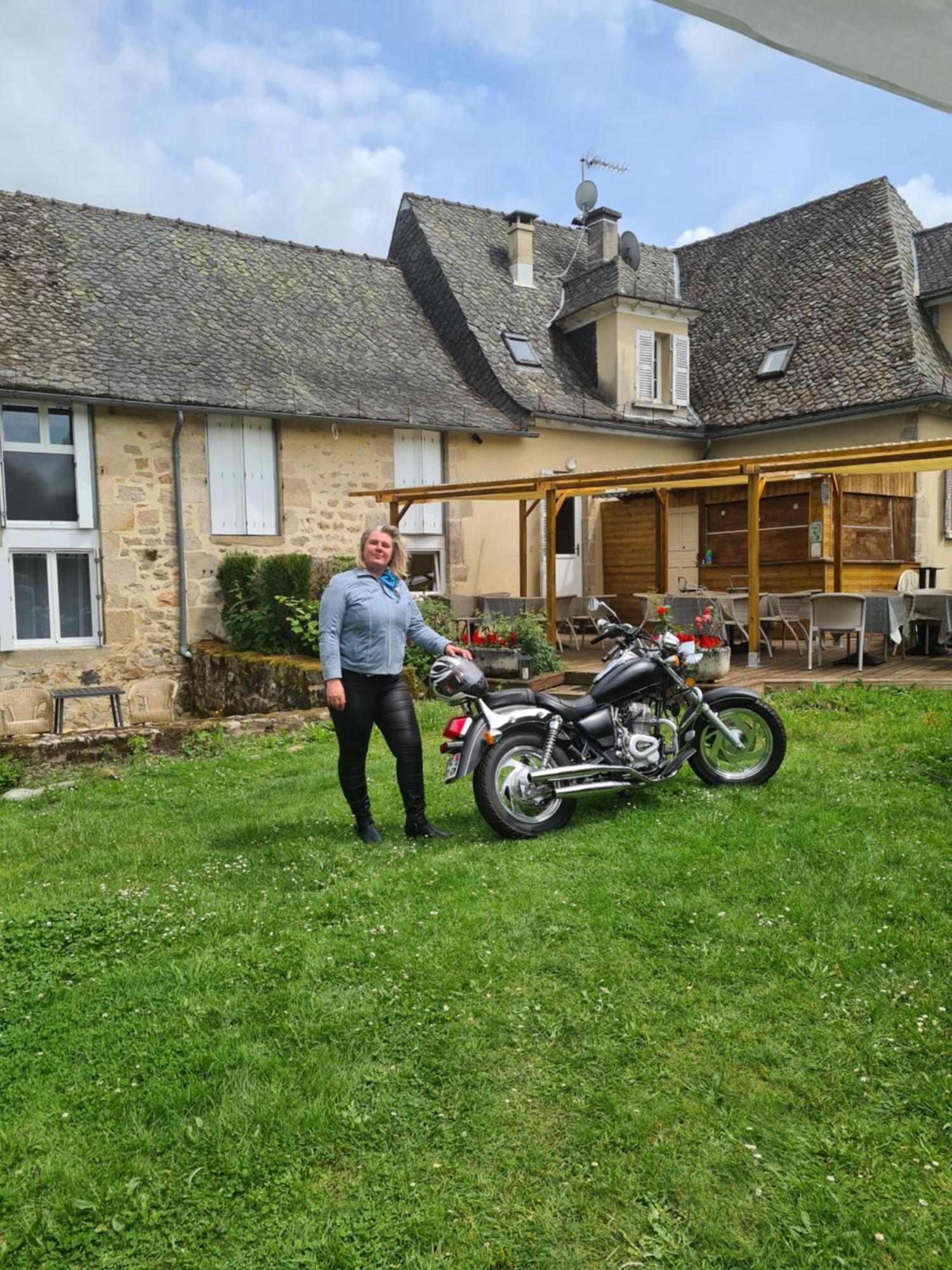 Hotel Saint Julien Aux Bois Saint-Julien-aux-Bois Exterior foto